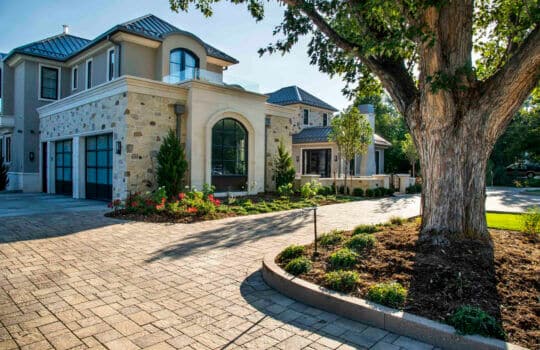 Connecting home to garden – pulling it together with hardscape.