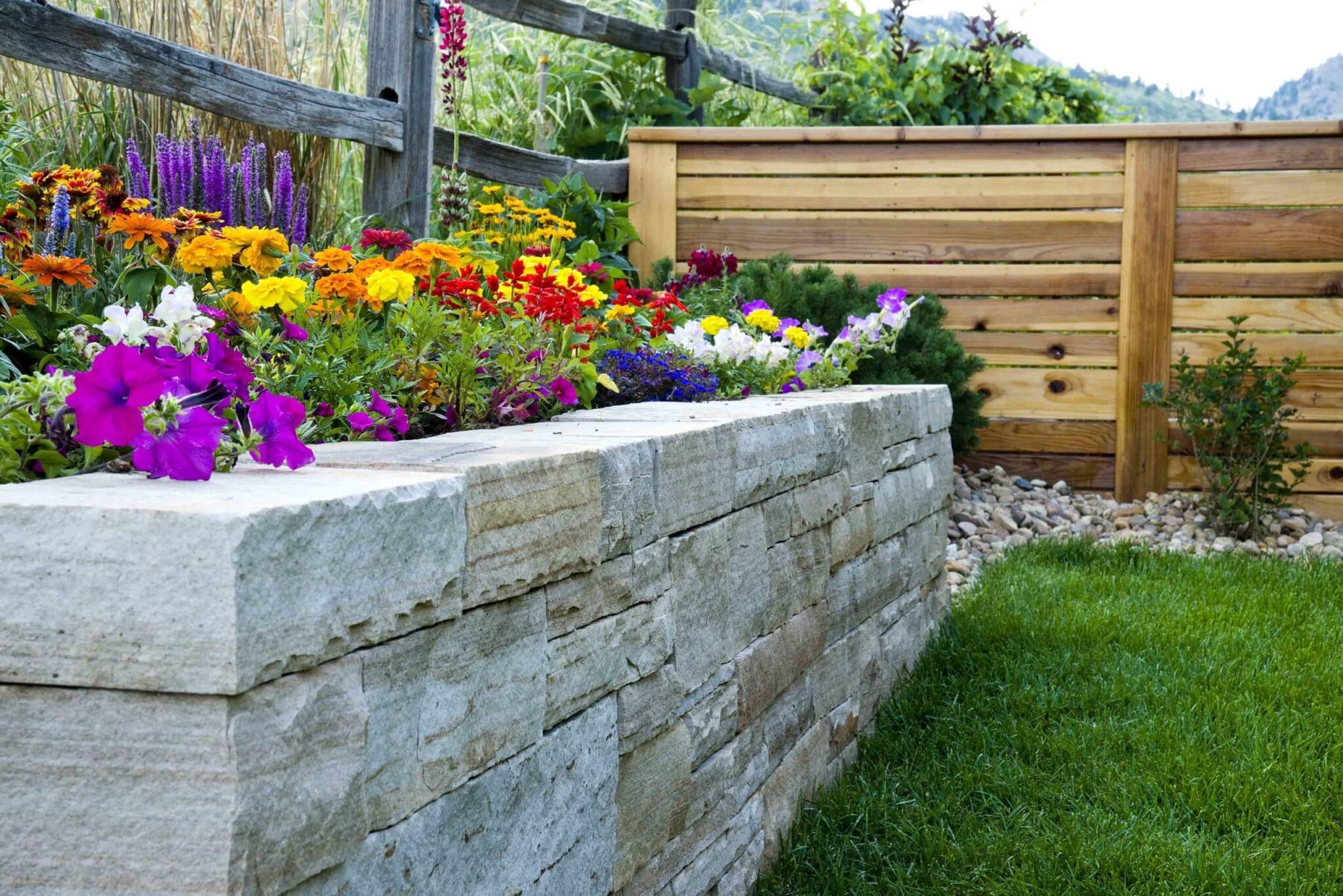 Your Ultimate Guide to Spring Landscape Color