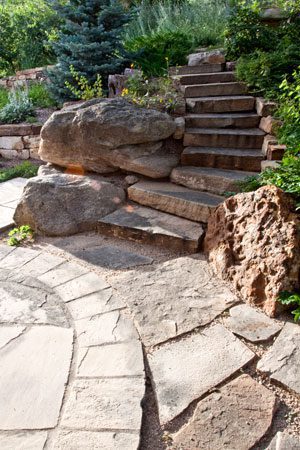 Access Through Slopes: Landscape Steps and Walkways