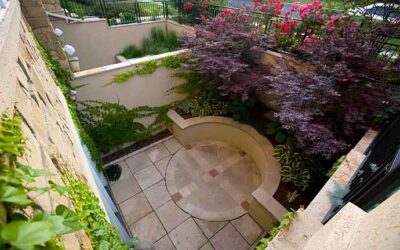 Designing Intimate Outdoor Spaces