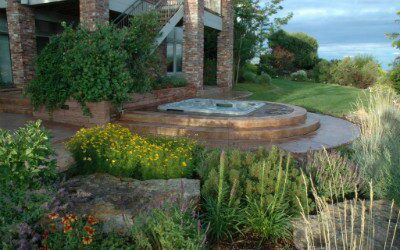 Tis’ the Perfect Season for enjoying Outdoor Hot Tubs