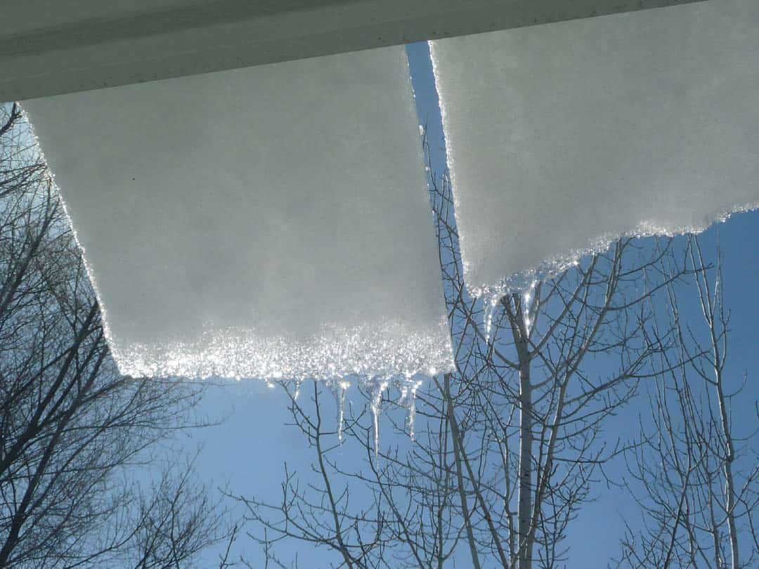 Remember: Remove Heavy Snow from Awnings