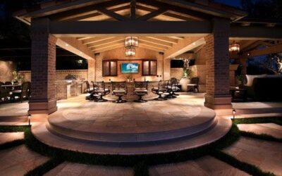 Fall is a Great Season for an Outdoor Kitchen Project