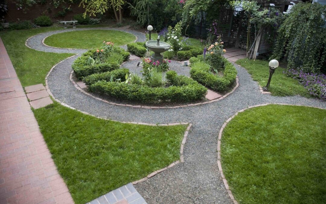 The Knot Garden: Blending Geometric Design and Nature