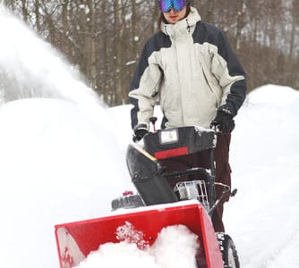 Selecting the right Snow Thrower for your Needs