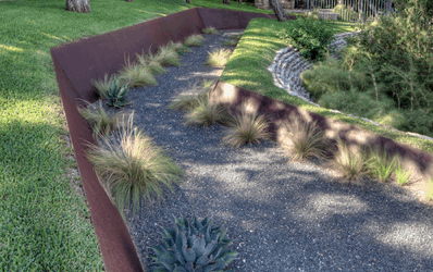 Ideas for Elegant Landscape Edging