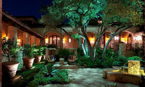 Beautiful Lighting Types for Front Yard Gardens