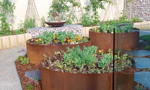 Landscaping Ideas with Recycled Materials