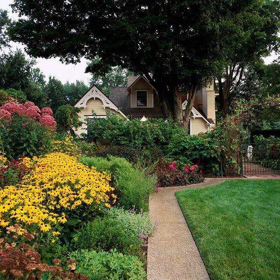 Big Ideas For Small Space Landscapes, Small Space Landscaping