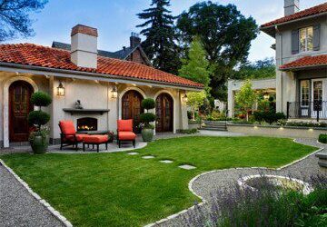 Stylish Hardscapes for Gardens with Pets