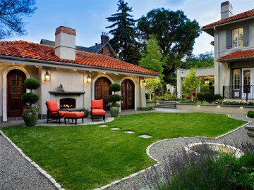Stylish Hardscapes for Gardens with Pets