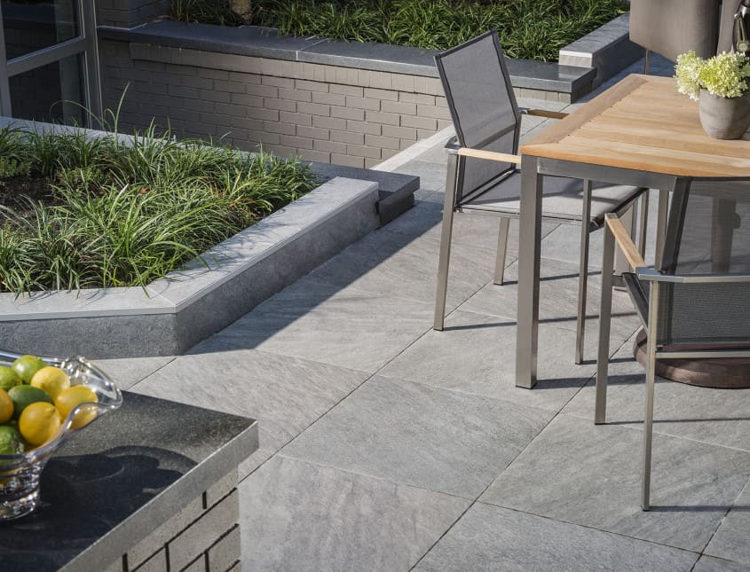 Lifescape - Belgard Pavers Deck