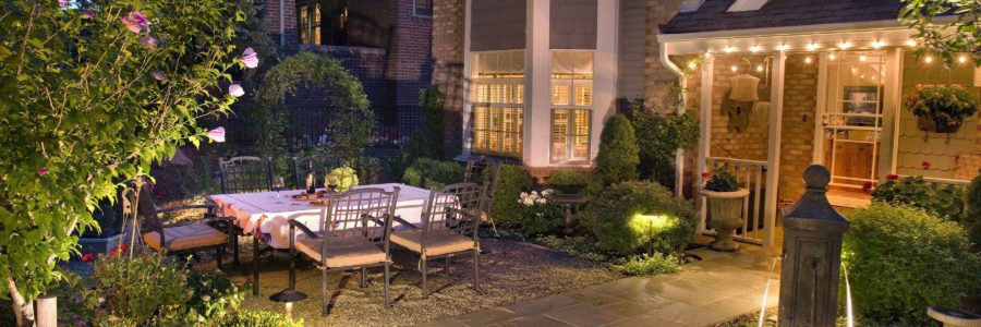 Lighting to Enhance Outdoor Entertaining