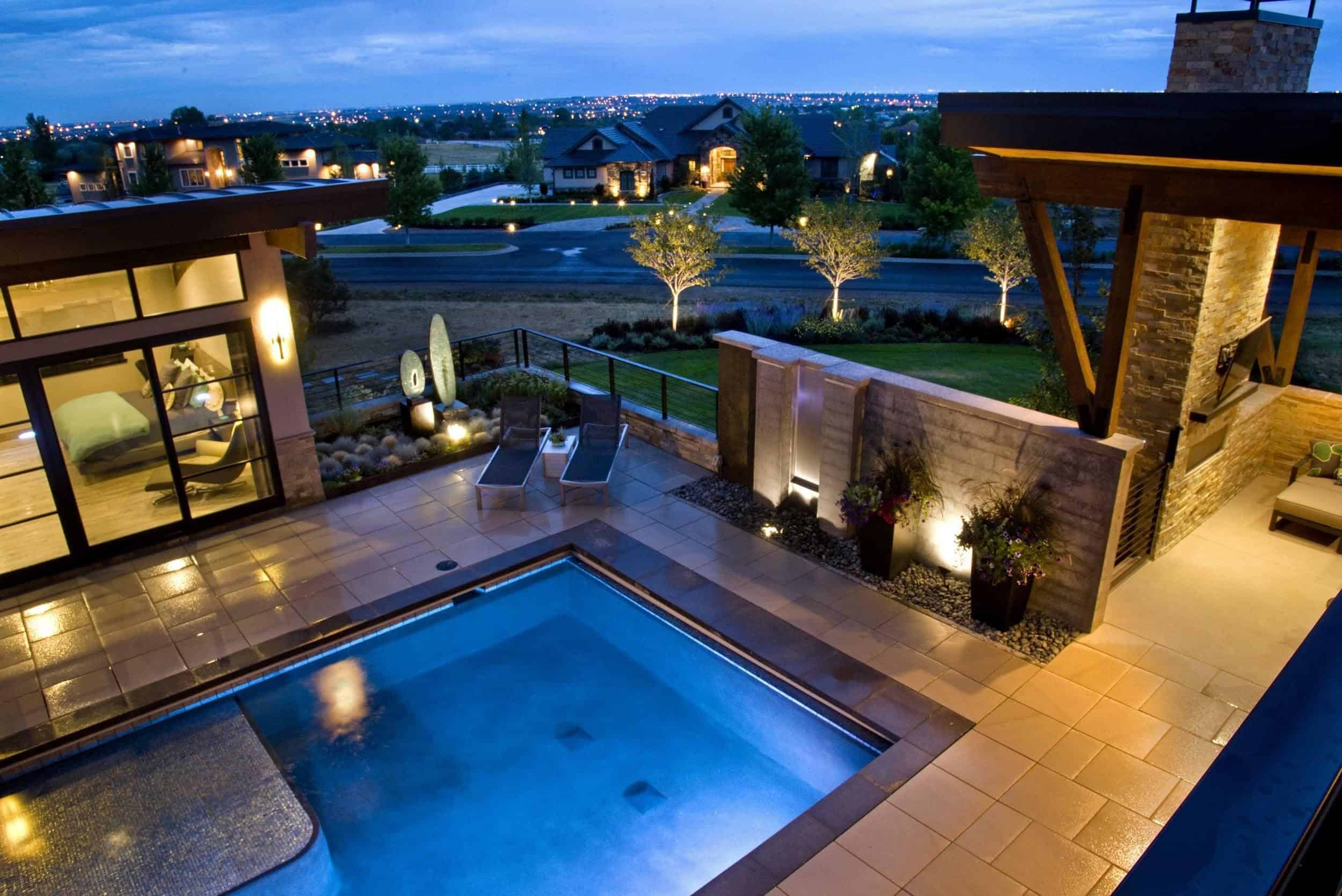 Blog Featured – Enhance Outdoor Ambiance with Landscape Lighting