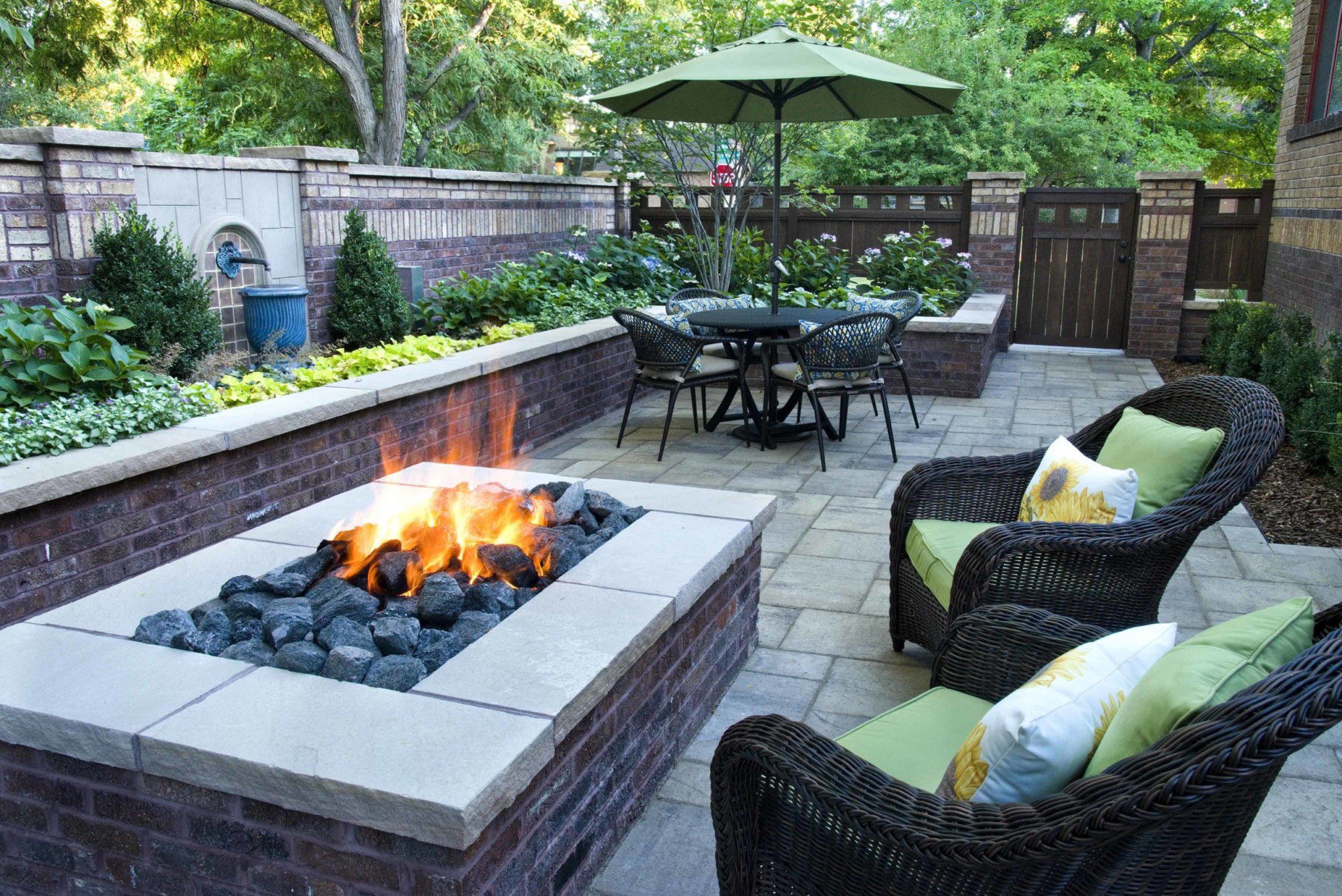 Blog Featured – The Value of Hiring a Landscape Professional