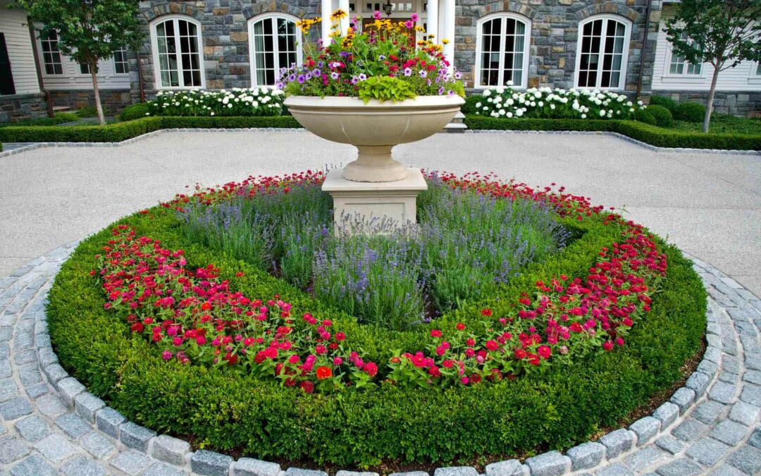 Its time to incorporate Seasonal Color into your Landscape