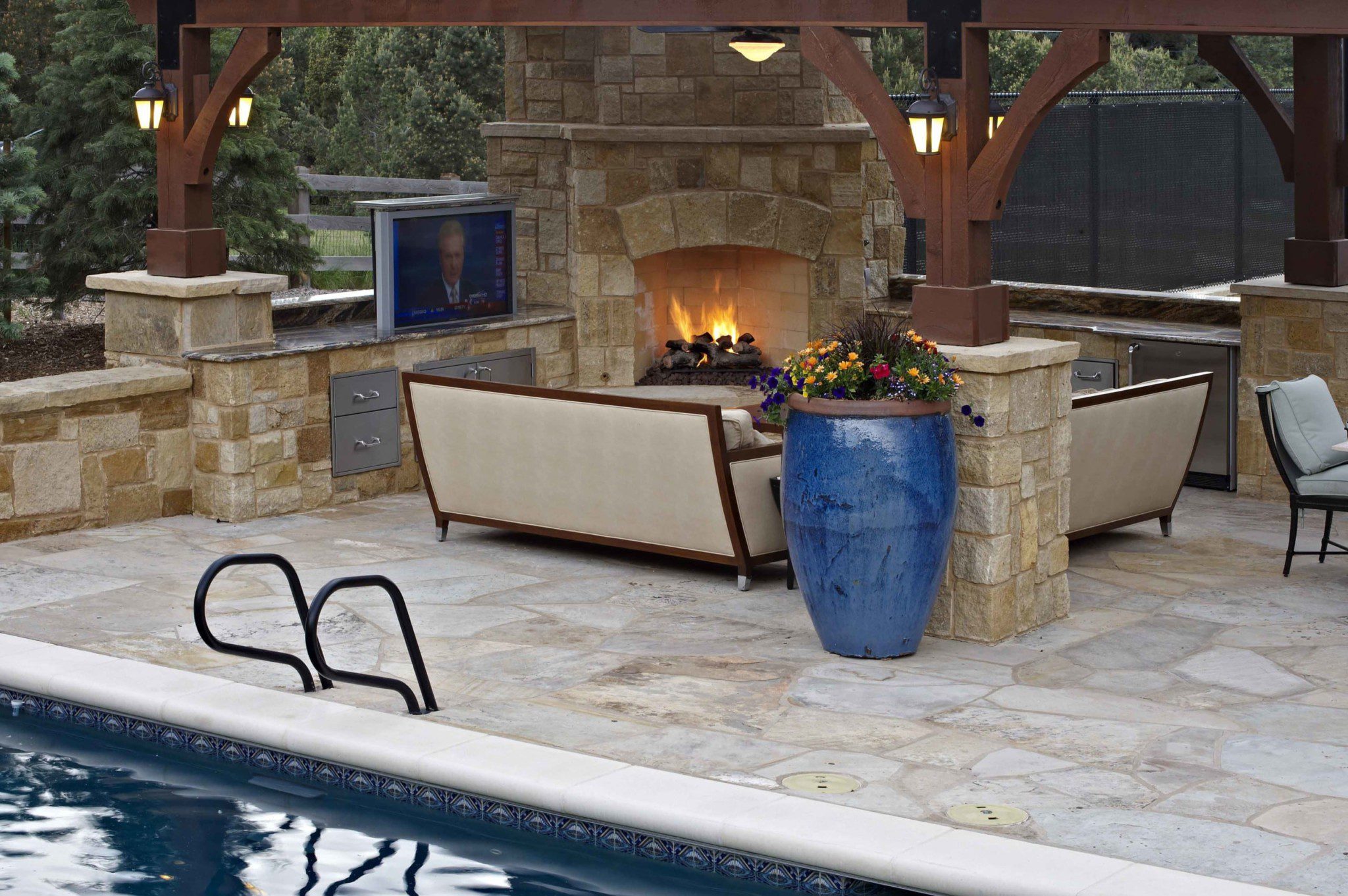 Blog Featured – Outdoor Technology Trends to Enhance Your Colorado Landscape