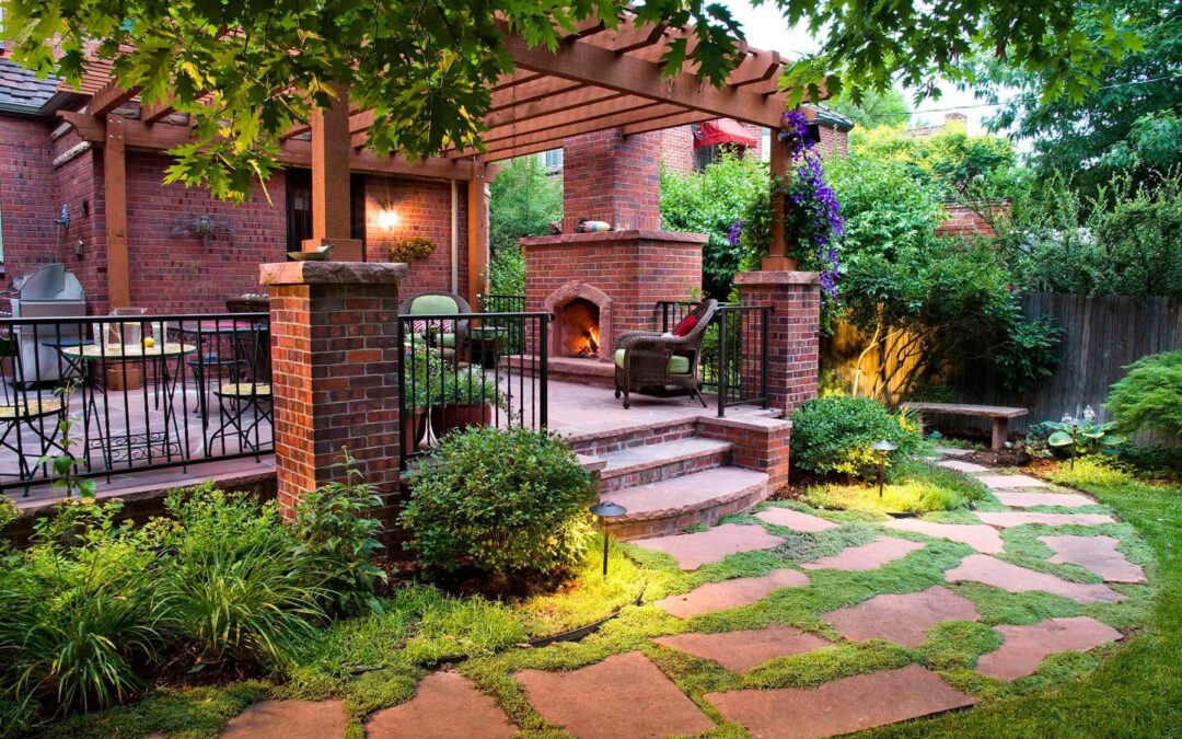 Before & After: A Small Backyard Gets a Cottage-Inspired Makeover