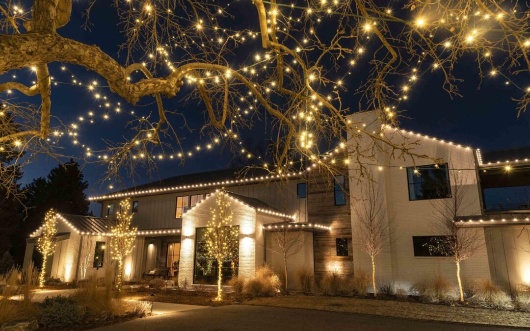 Top Outdoor Holiday Decorating Trends and Ideas for 2019