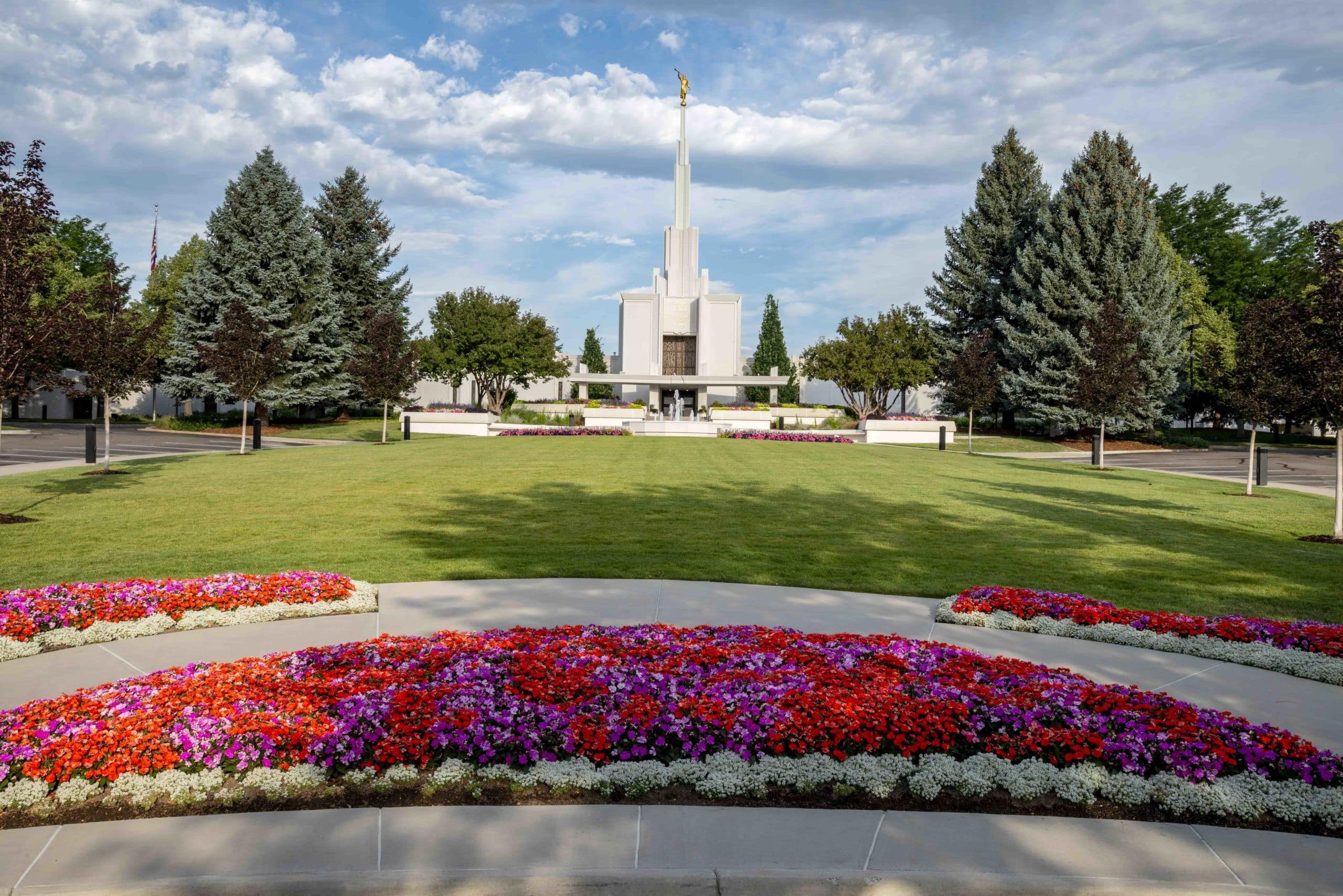 Sacred Grounds Lifescape Colorado