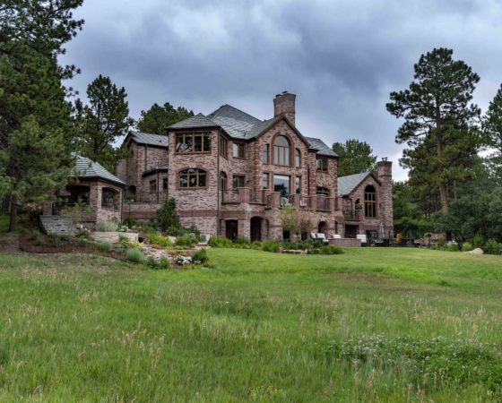 Romantic Manor