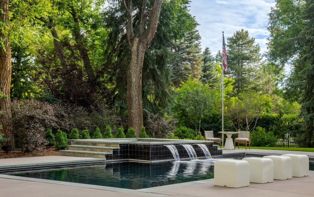 family friendly lush lawn patio hardscape design