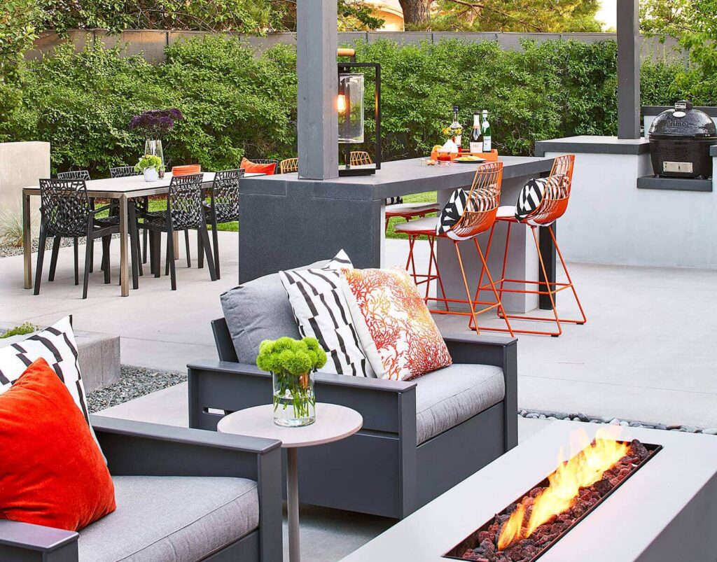 mid century modern outdoor living space city oasis