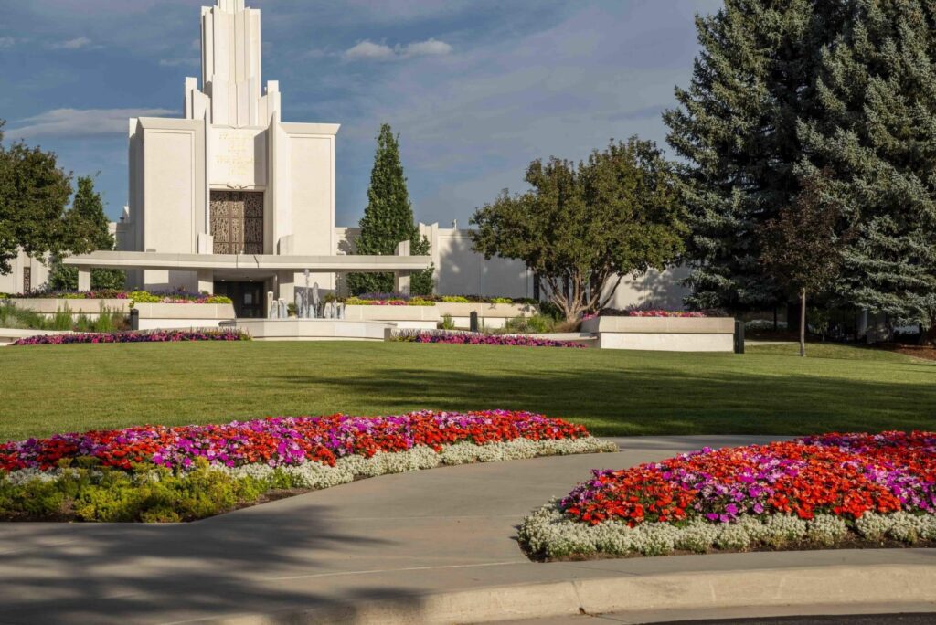 outdoor architecture for religious institution landscape